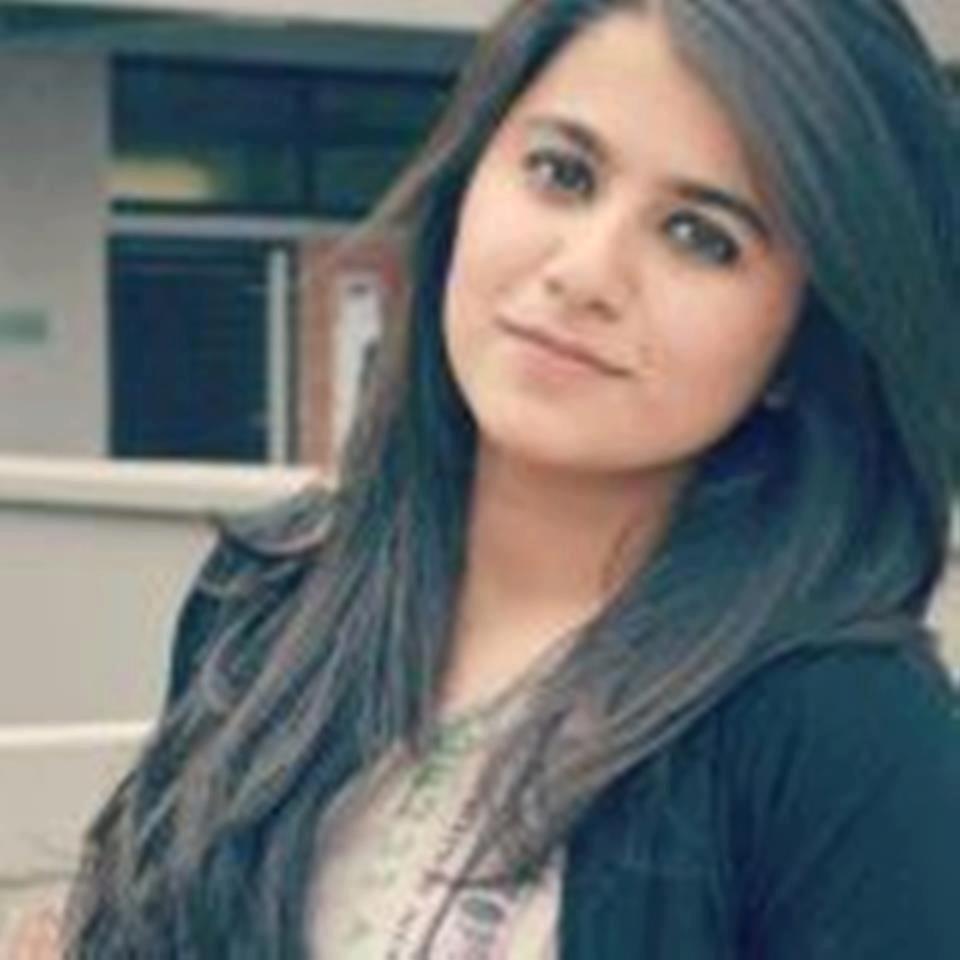 Sundar Ladki Wallpapers - Girls Pakistani , HD Wallpaper & Backgrounds