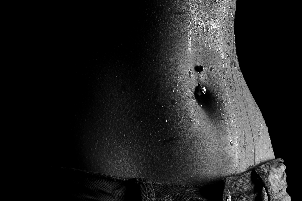 34 Images About Piercings On We Heart It - Belly Button Black And White , HD Wallpaper & Backgrounds