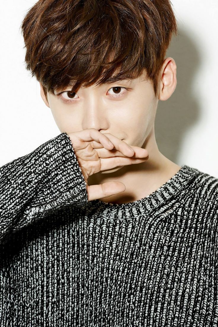 Lee Jong Suk Then And Now , HD Wallpaper & Backgrounds