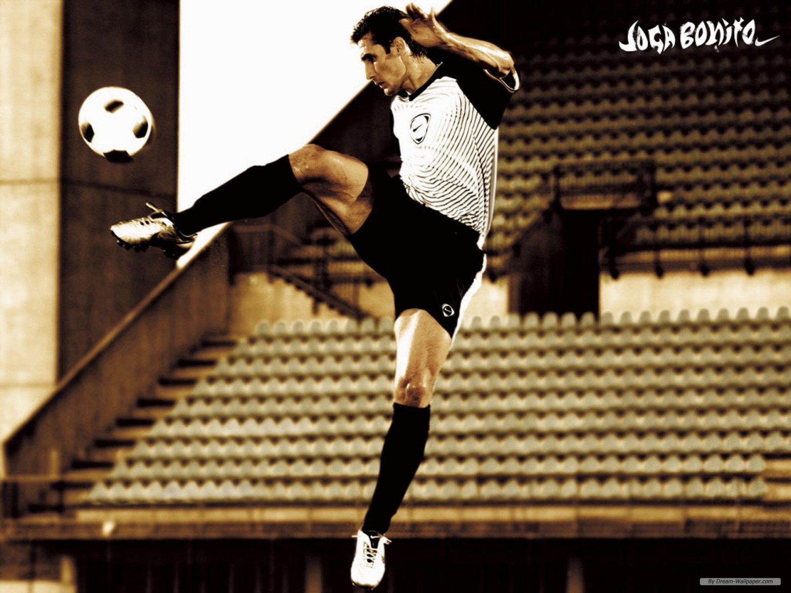 Free Sport Wallpaper - Miroslav Klose , HD Wallpaper & Backgrounds