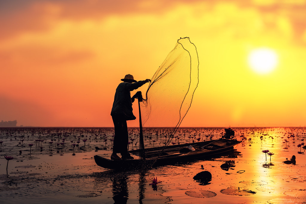 Fisherman ) Tags - Asian Sunset , HD Wallpaper & Backgrounds