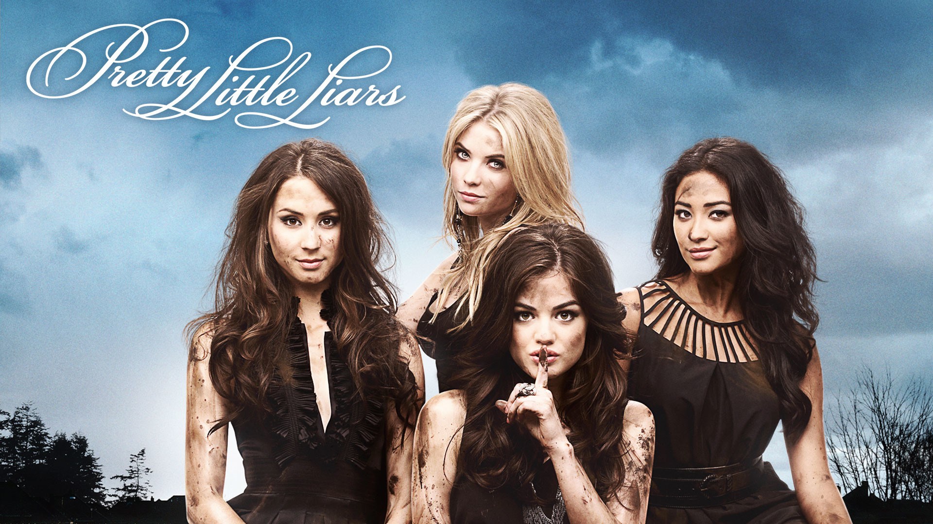 Pretty Little Liars Aria Emily Hanna And Spencer , HD Wallpaper & Backgrounds