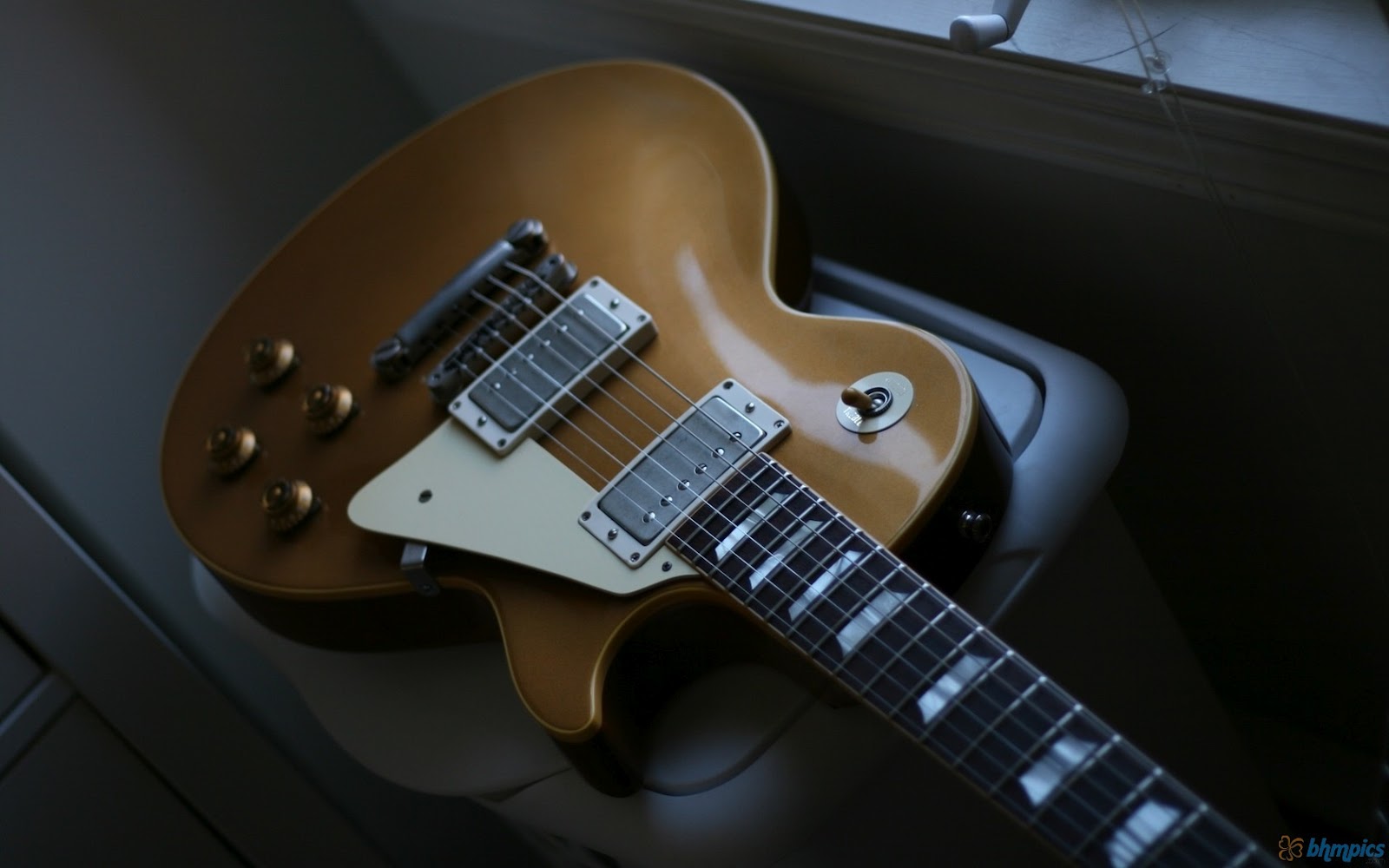 Electric Guitar Wallpaper Gibson , HD Wallpaper & Backgrounds