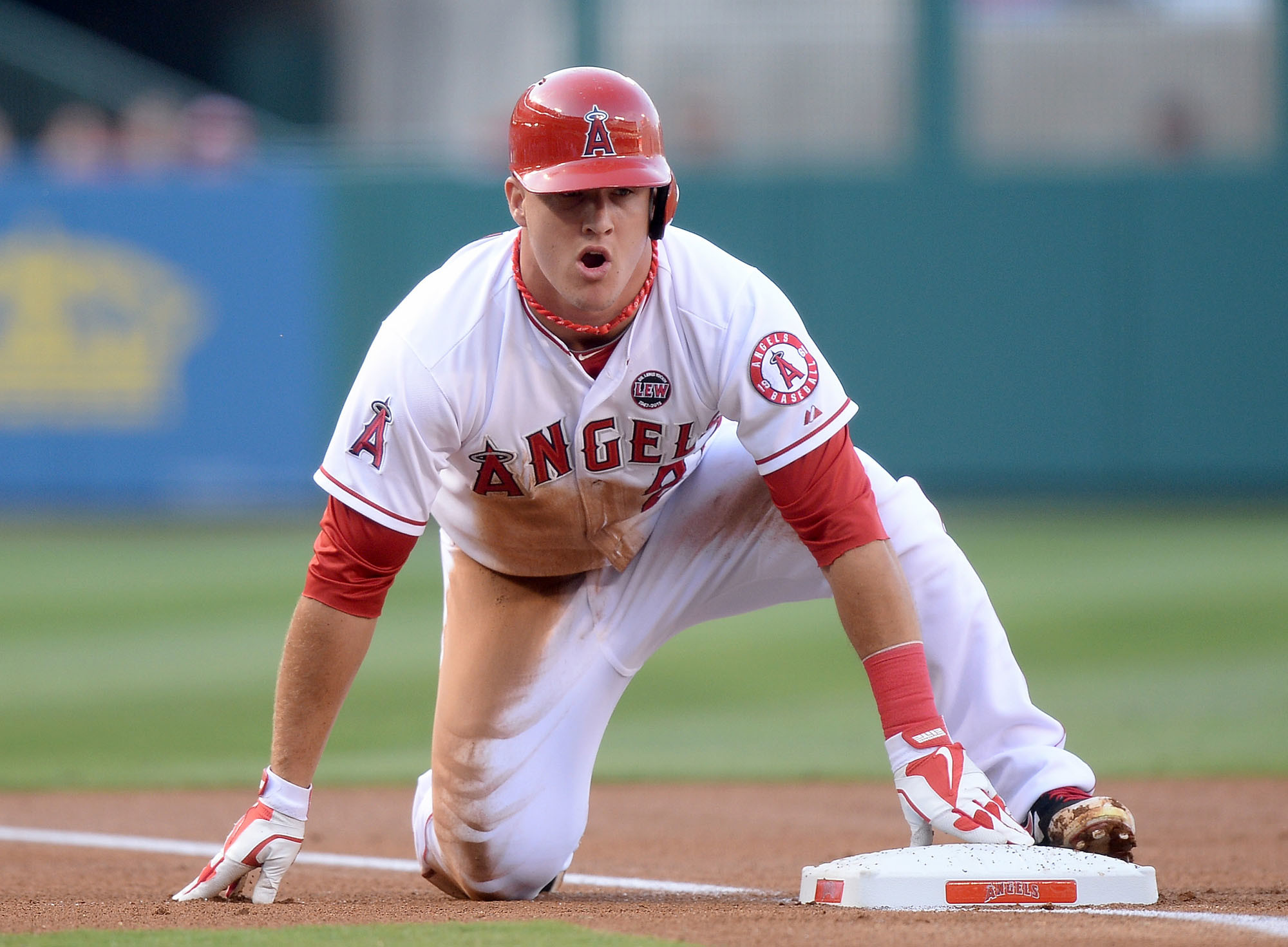 Trout Stream Wallpaper - Mike Trout Stats , HD Wallpaper & Backgrounds
