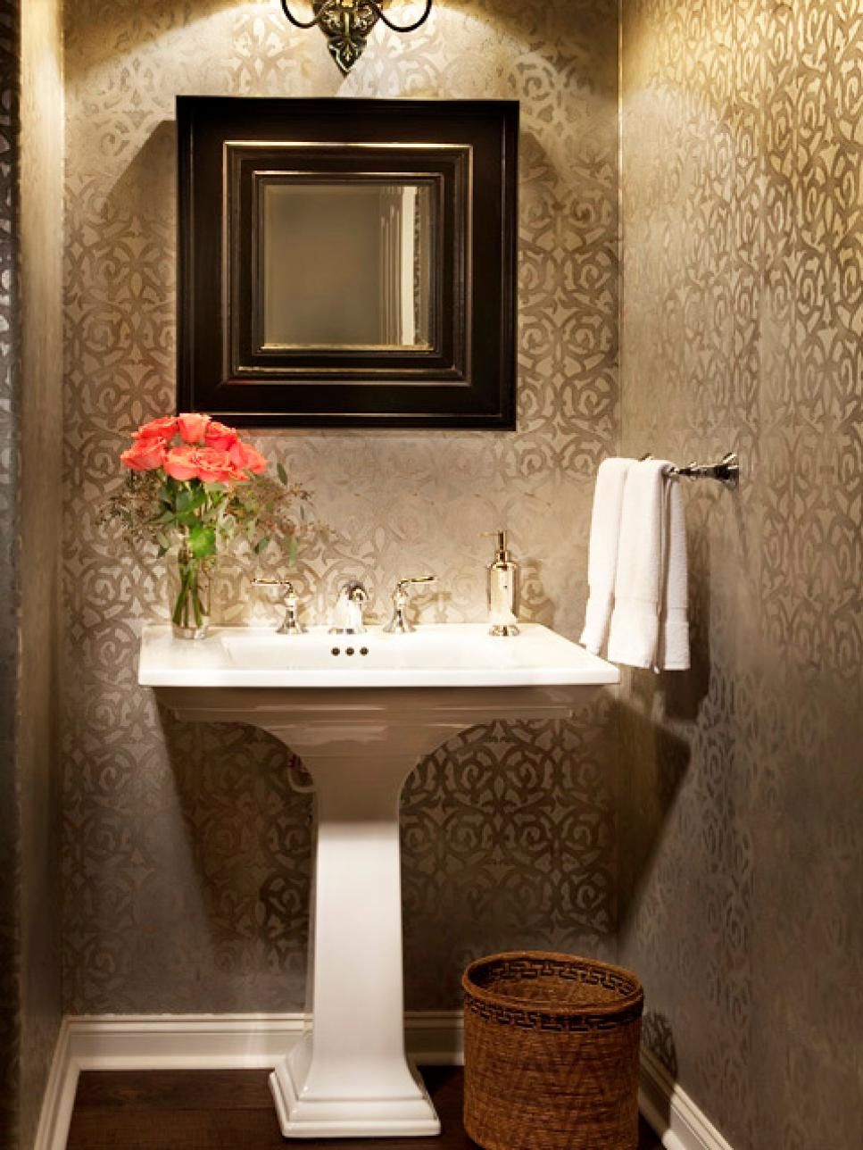 18 Tiny Bathrooms That Pack A Punch Laundry Room Powder