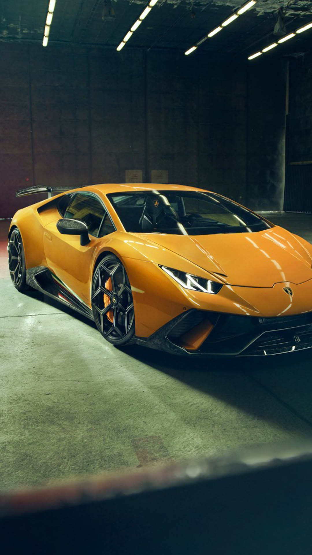 Download Wallpaper - Lamborghini Huracan Performante Wallpaper Iphone , HD Wallpaper & Backgrounds