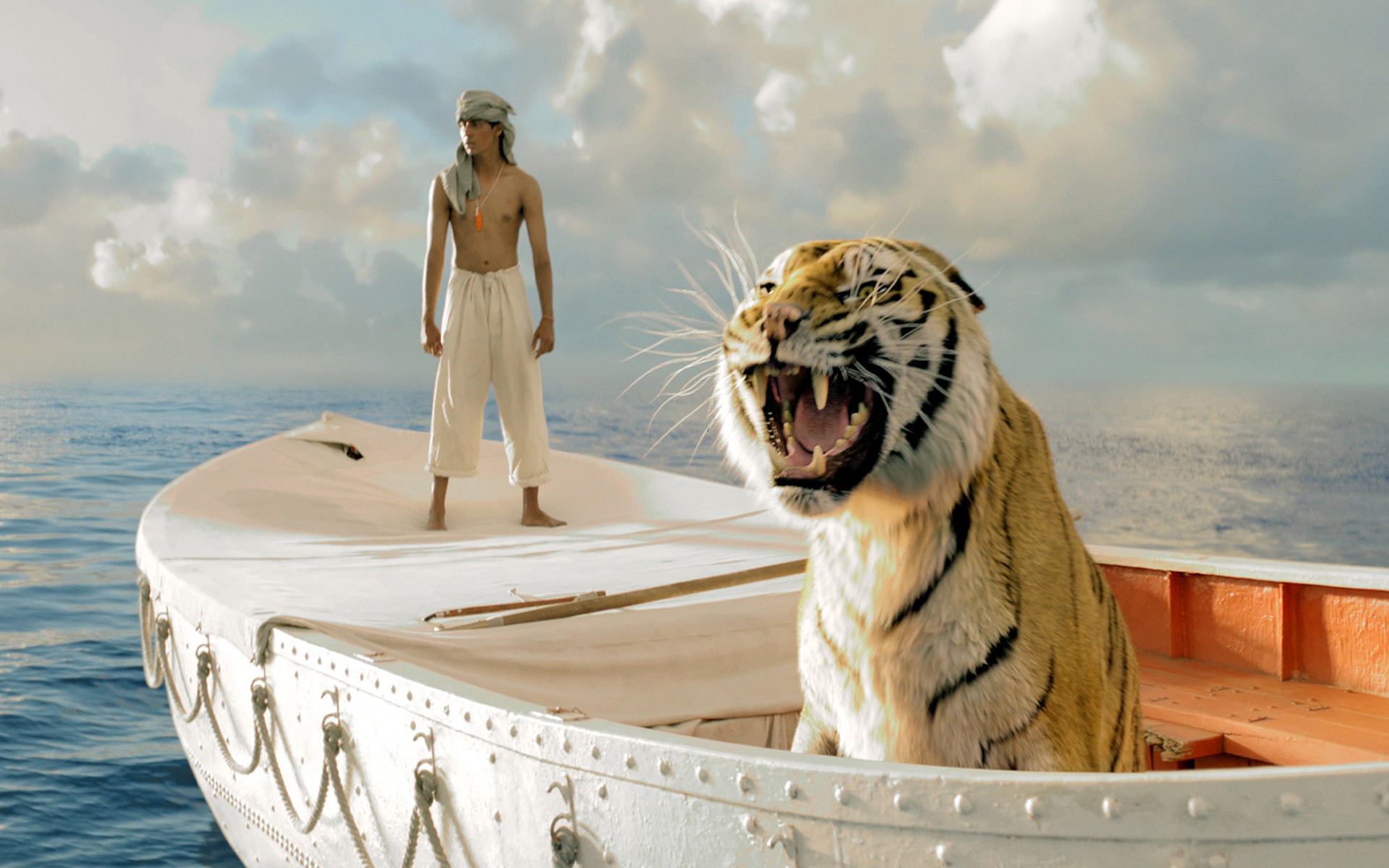 Life Of Pi Wallpaper - Life Of Pi Tiger Boat , HD Wallpaper & Backgrounds