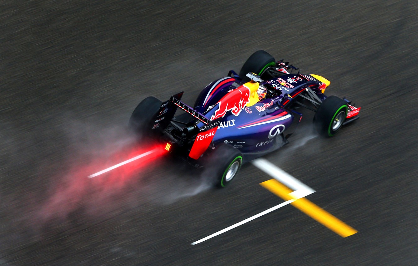 Photo Wallpaper Rain, Formula 1, Red Bull, Vettel, - Red Bull Rb10 , HD Wallpaper & Backgrounds