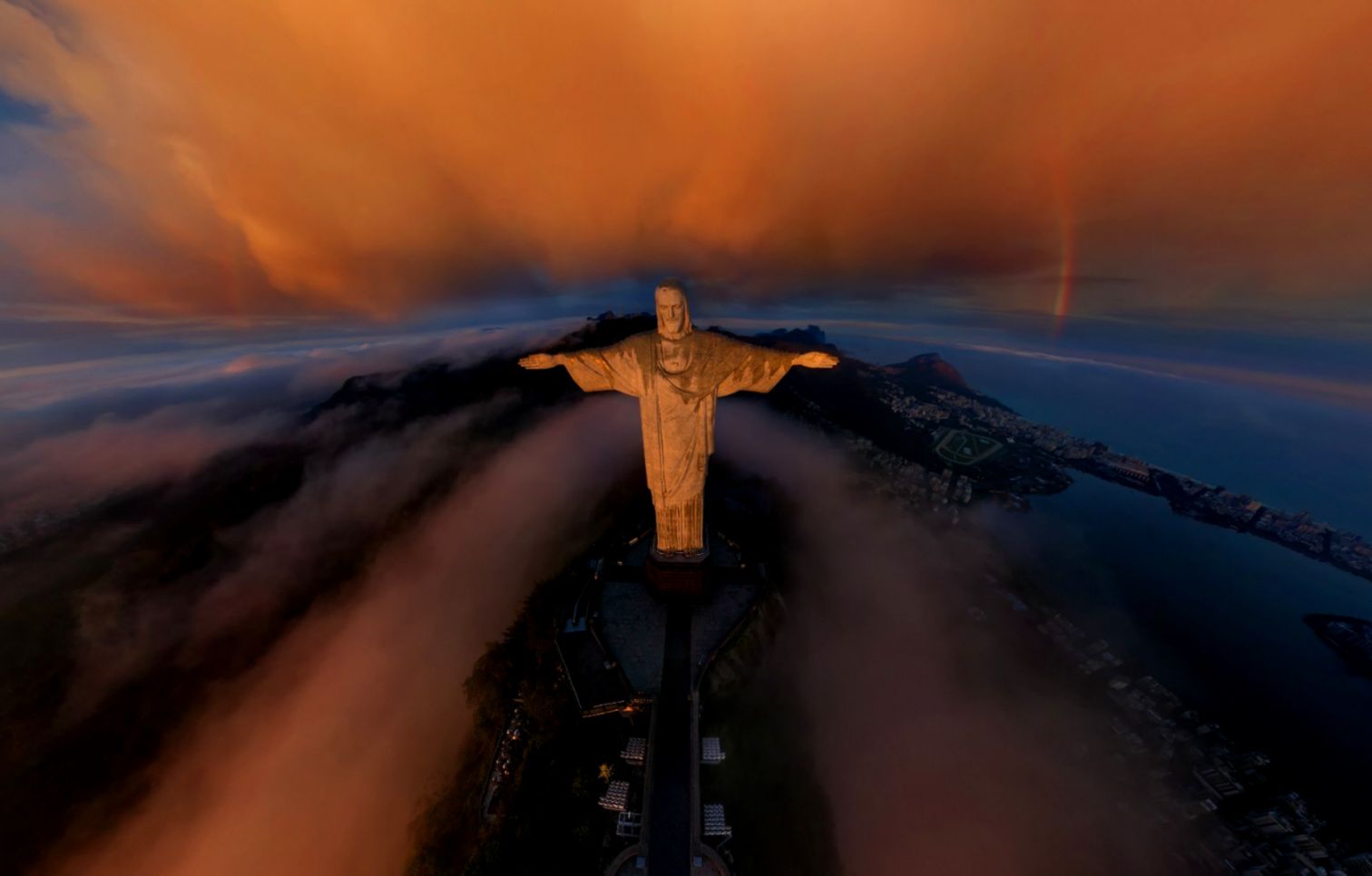 Christ The Redeemer Rio De Janeiro Brazil Statue Clouds - Rio De Janeiro Kip , HD Wallpaper & Backgrounds