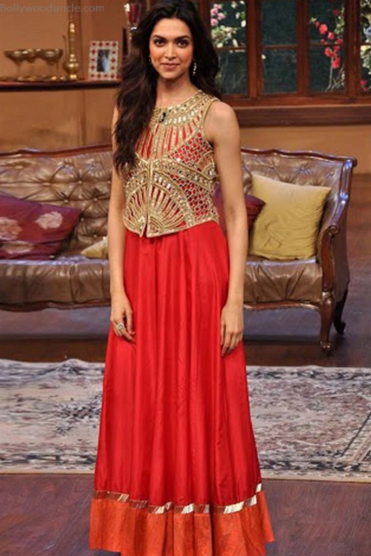 Deepika Padukone Red Anarkali Salwar Suit Wallpaper - Deepika Padukone In Salwar Suit , HD Wallpaper & Backgrounds
