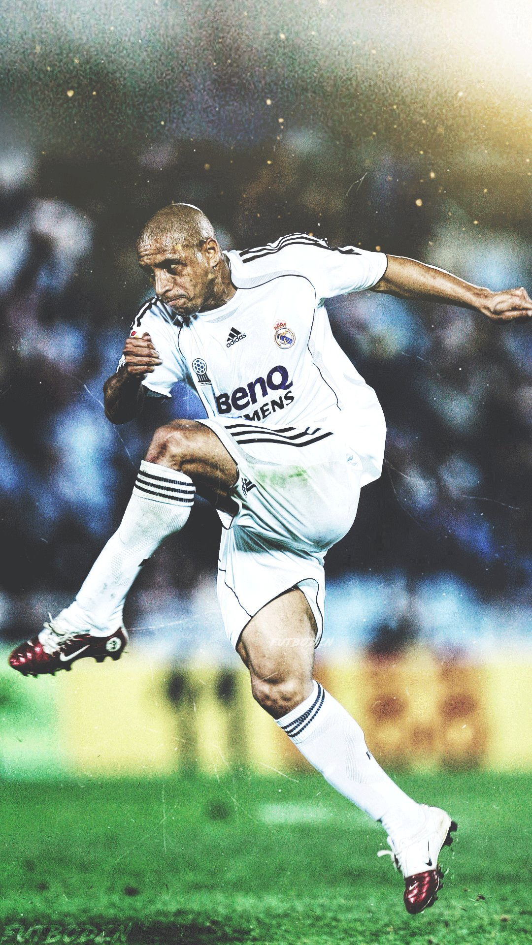 Roberto Carlos Real Madrid , HD Wallpaper & Backgrounds