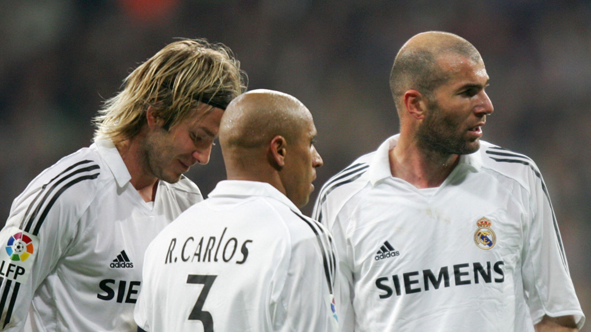 Former Brazil Defender Roberto Carlos Denies Doping - Zinedine Zidane Real Madrid Player , HD Wallpaper & Backgrounds