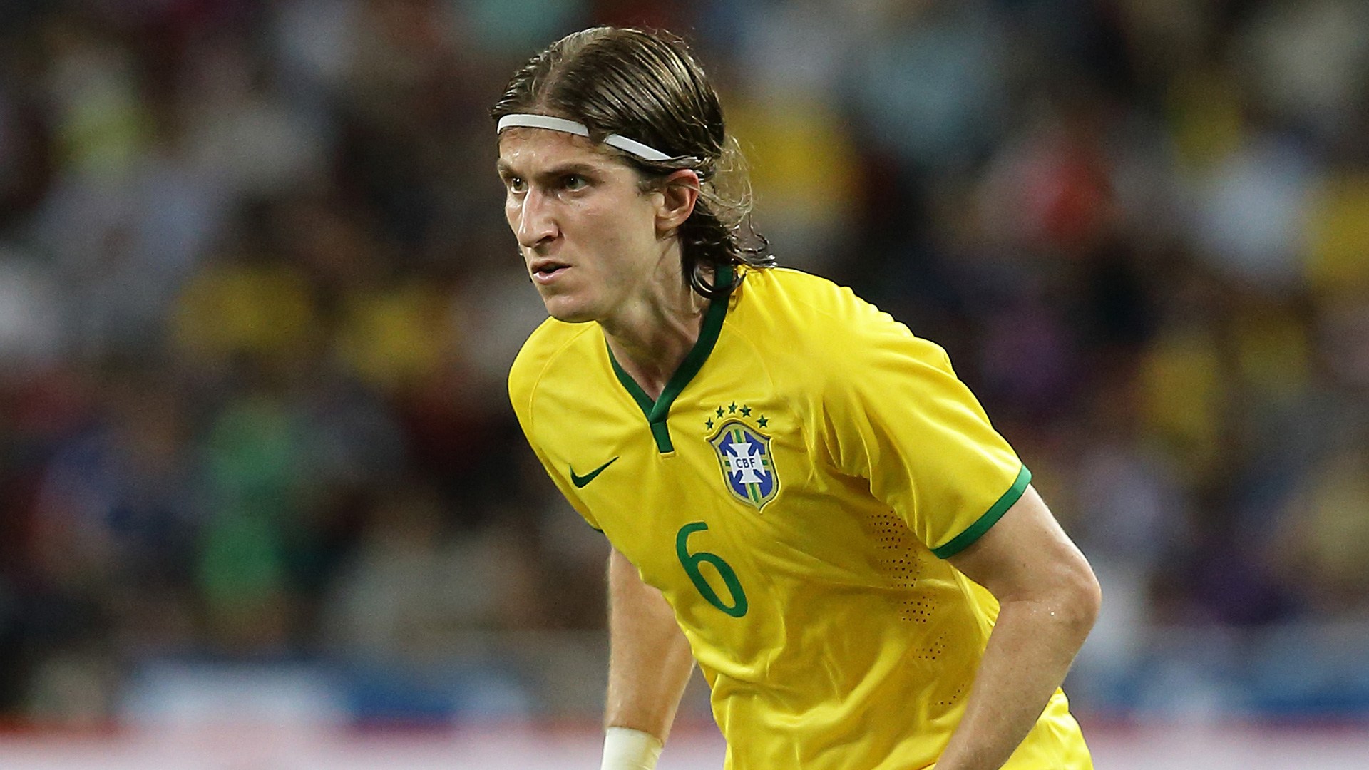 With 125 Appearances For The Seleção, Robeto Carlos - Filipe Luis Bresil , HD Wallpaper & Backgrounds