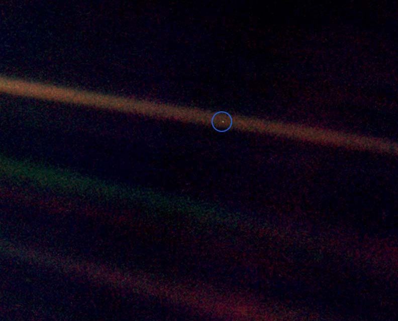 See That Pale Blue Dot - Imagen Mas Lejana De La Tierra , HD Wallpaper & Backgrounds
