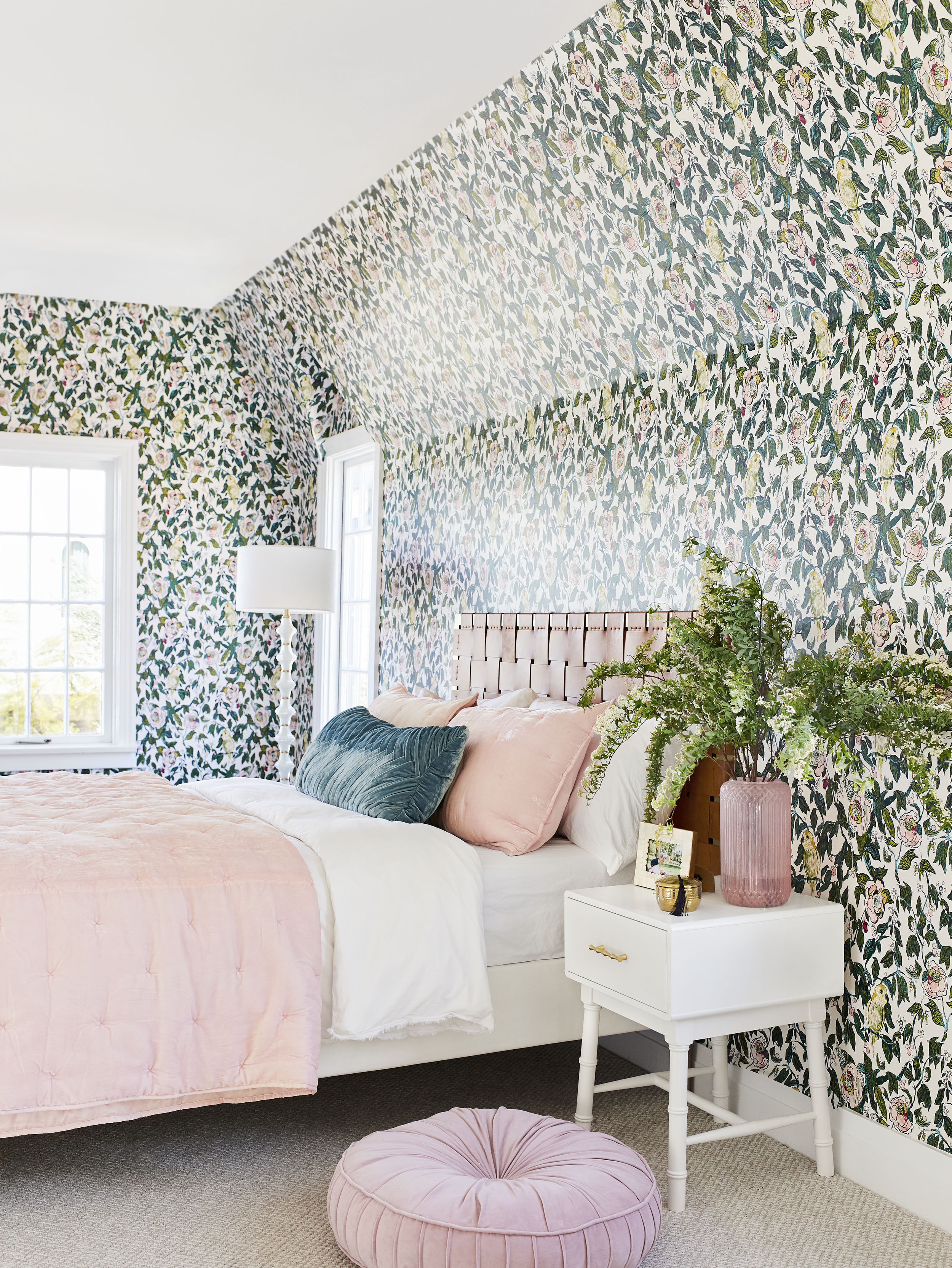 Bright Vintage Inspired 70s Romantic Bedroom - Bedroom , HD Wallpaper & Backgrounds
