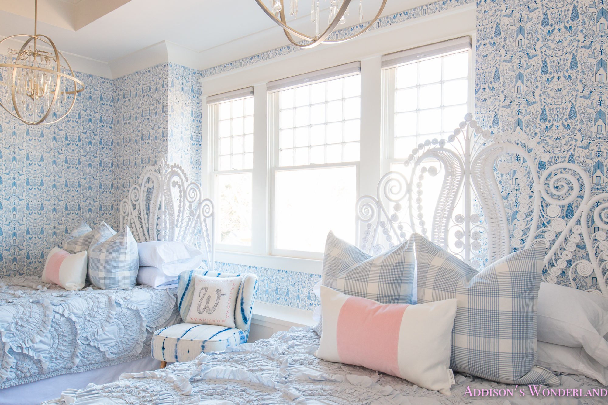 Winter's Bedroom Details Wallpaper- Nethercote Blue - Caitlin Wilson Rugs In Bedroom , HD Wallpaper & Backgrounds
