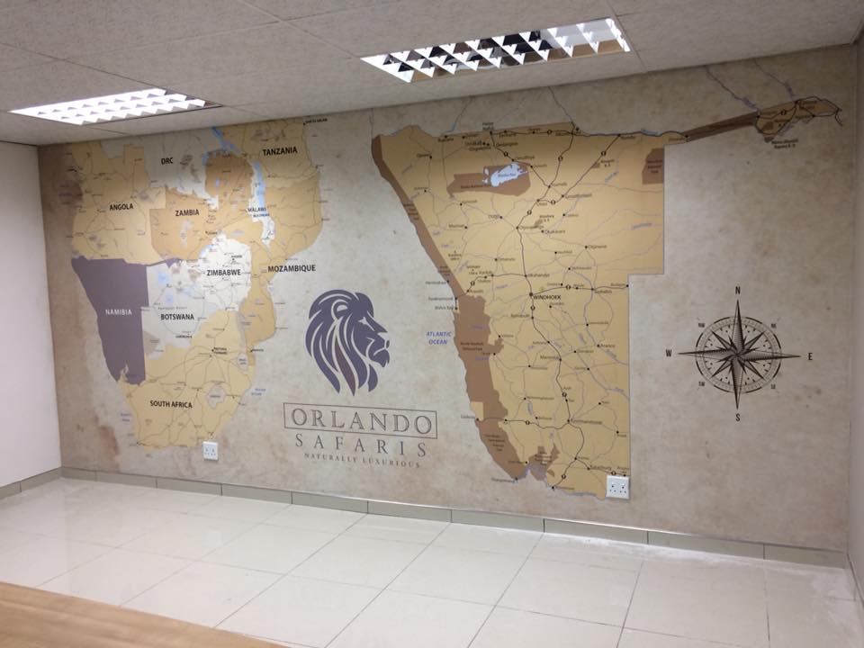 Custom Wallpaper At Orlando Safaris - Floor , HD Wallpaper & Backgrounds