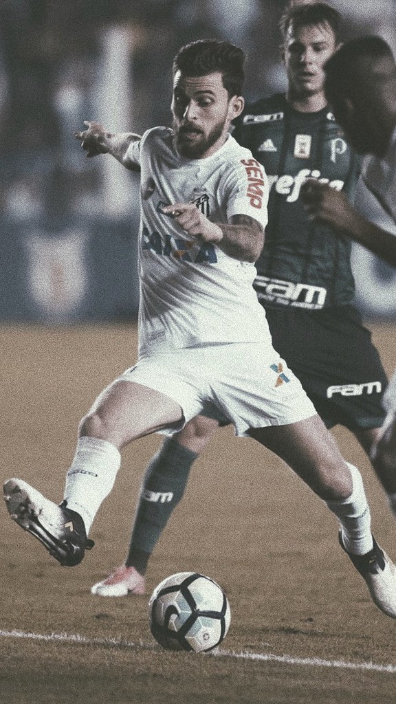Lucas Lima, Santos X Palmeiras - Kick Up A Soccer Ball , HD Wallpaper & Backgrounds