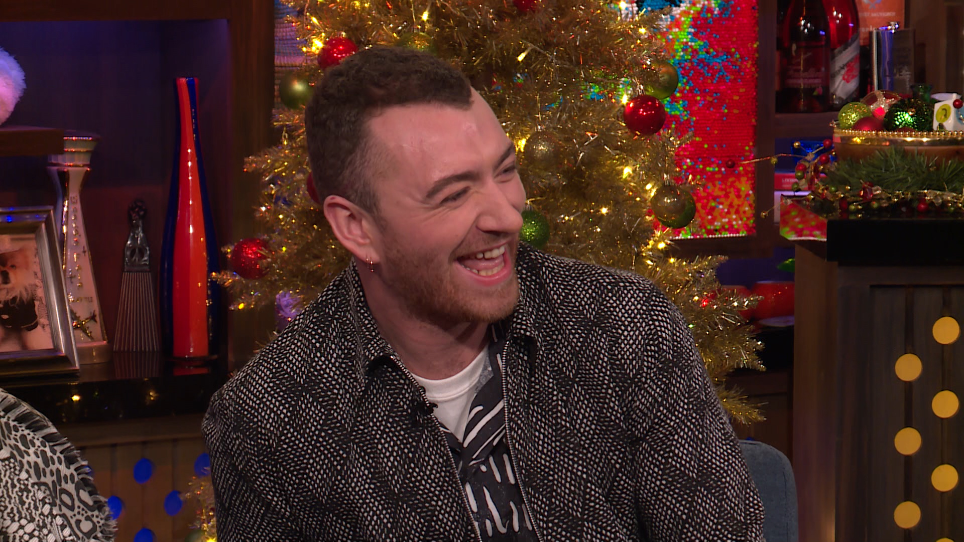 Sam Smith's Naughty Housewives Tagline - Christmas Ornament , HD Wallpaper & Backgrounds