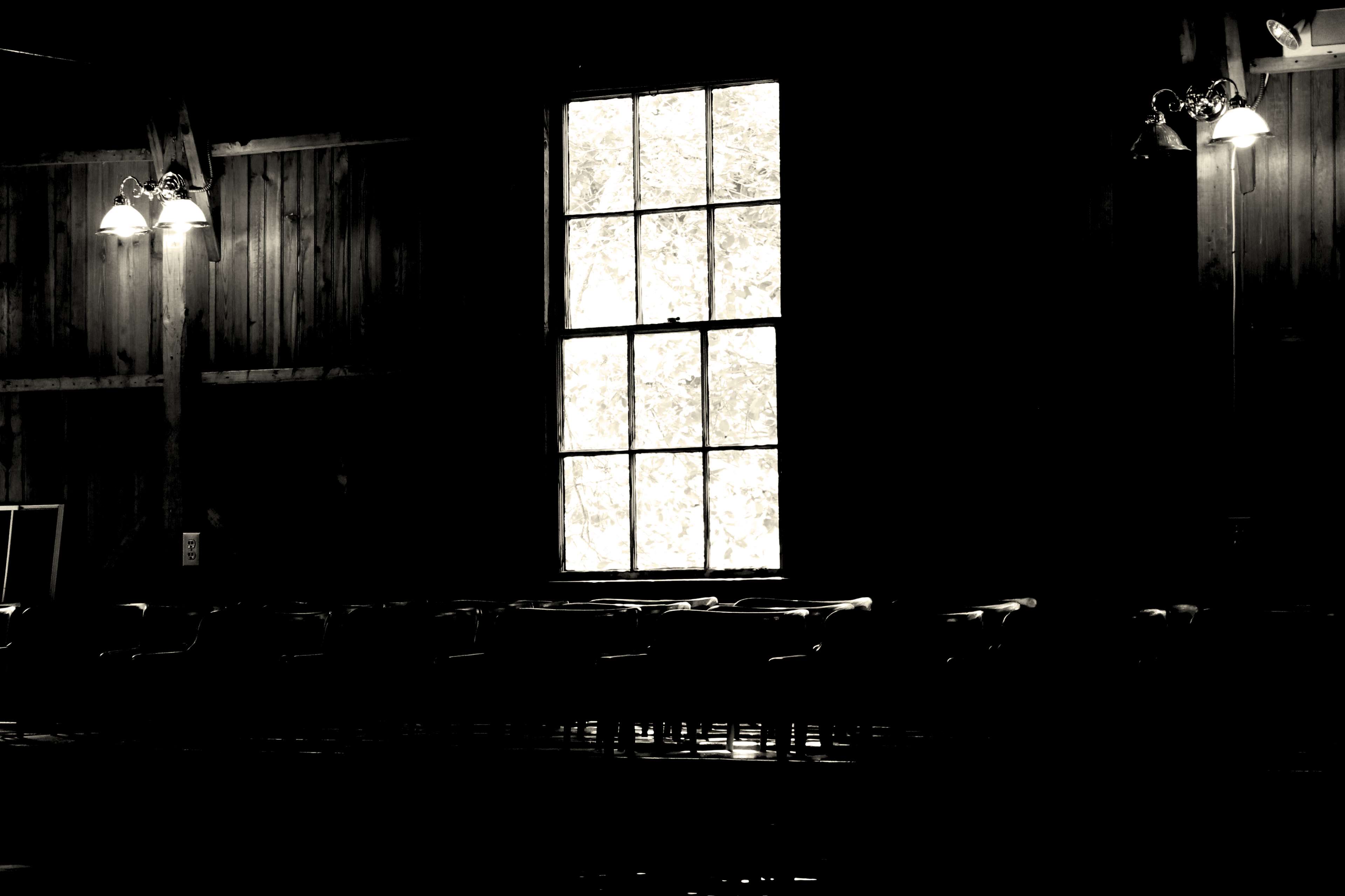 Barn, Dark, Darkness, Light, Sad, Window 4k Wallpaper - Darkness , HD Wallpaper & Backgrounds