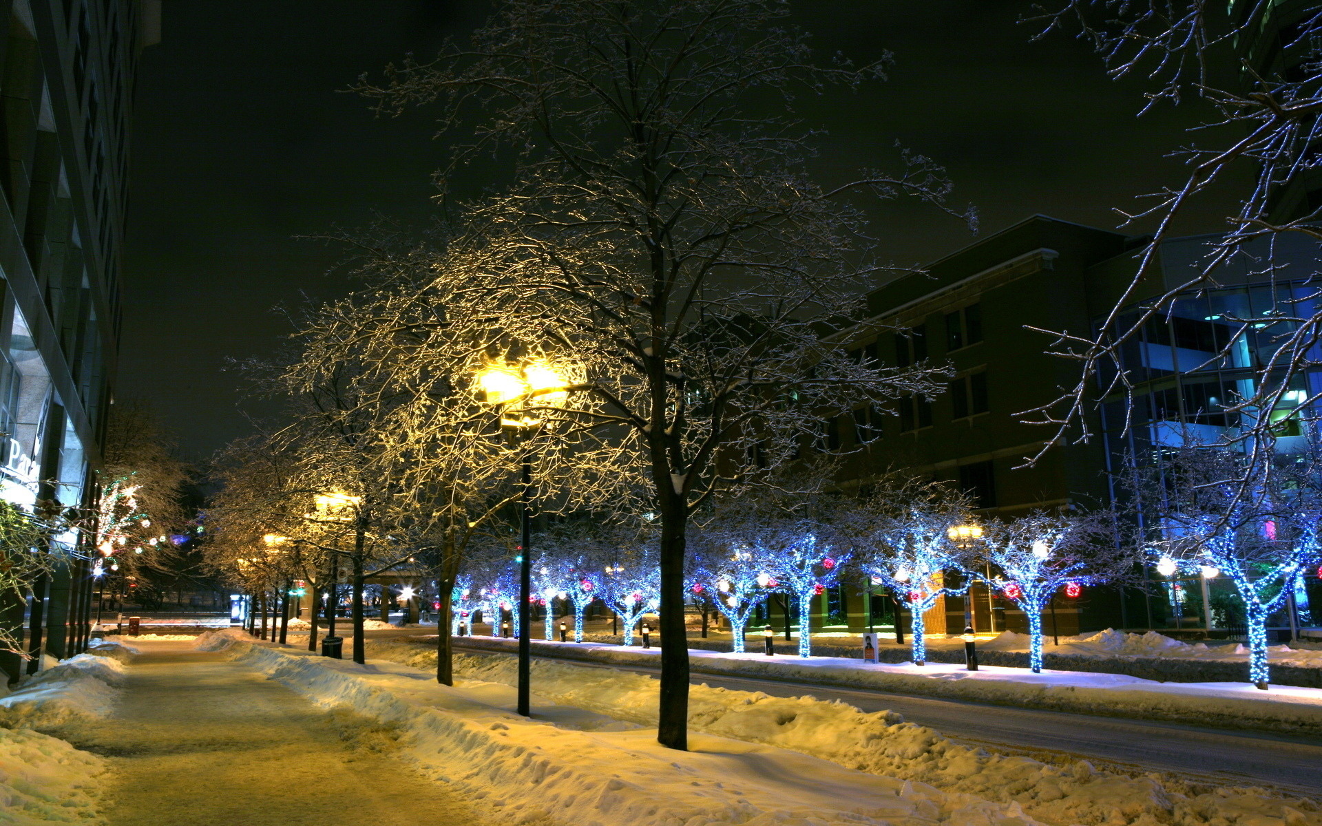 Really Good Wallpapers Wallpaper Christmas - New Year City Snow , HD Wallpaper & Backgrounds