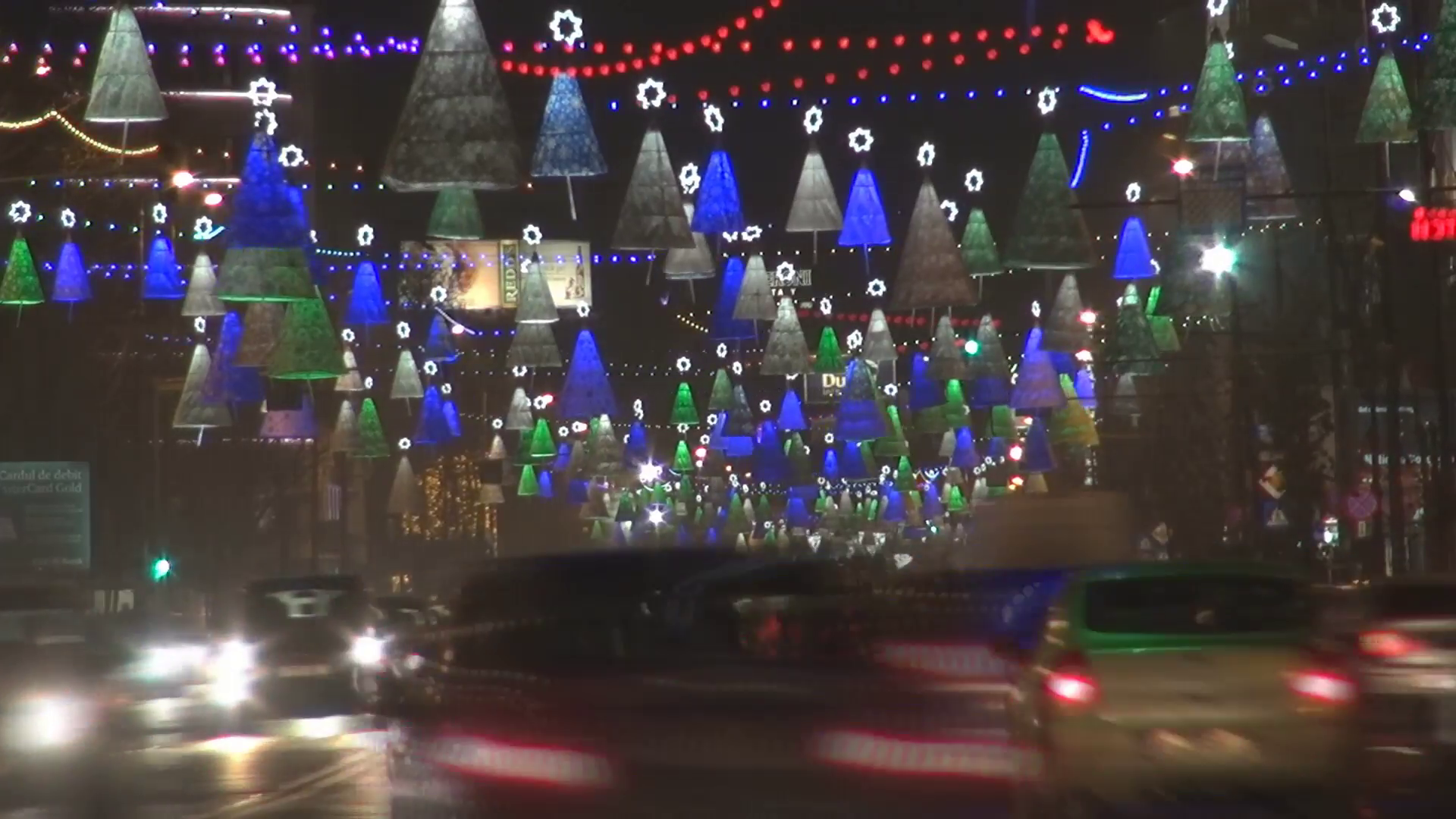 Timelapse Car Pass Xmas City Decorative Night Christmas - Decorated Street In Uk Christmas , HD Wallpaper & Backgrounds