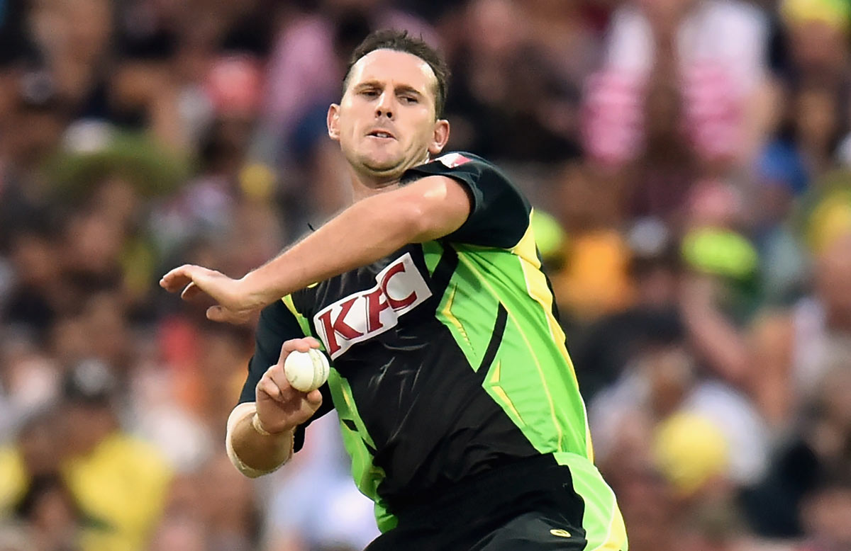 Tait To Replace Hastings At Kkr - Shaun Tait , HD Wallpaper & Backgrounds