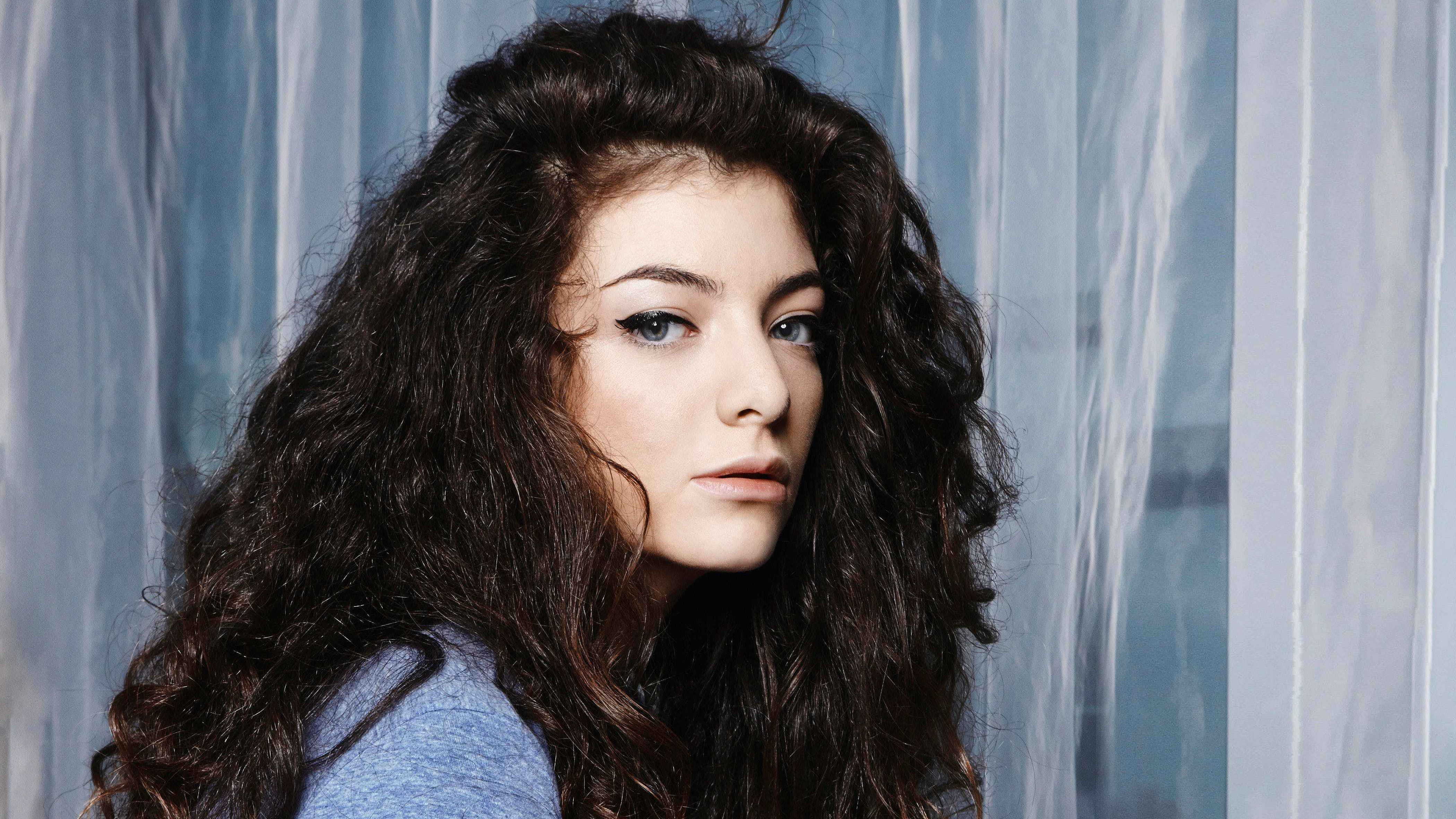 Lorde - Lorde 2019 , HD Wallpaper & Backgrounds