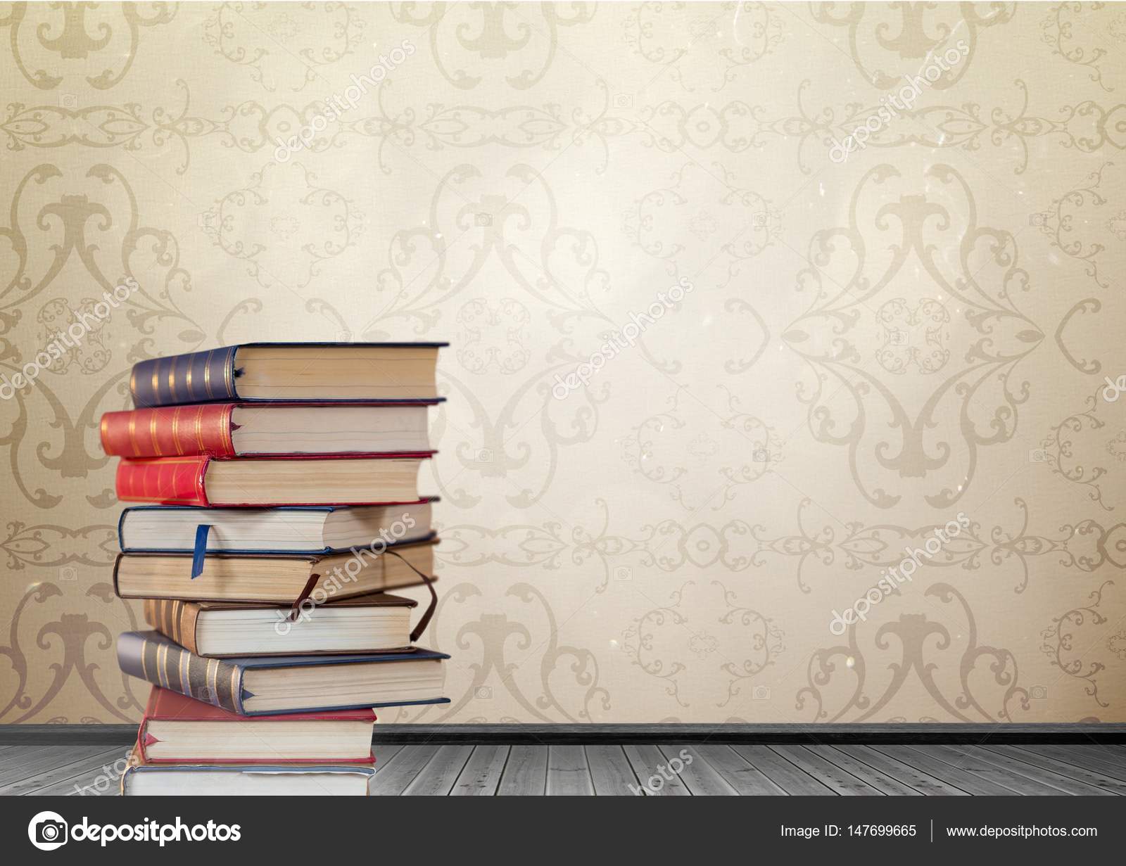 Bücher Gestapelt Durch Dekorative Tapete Antik Stockbild - Papel De Parede Livros , HD Wallpaper & Backgrounds