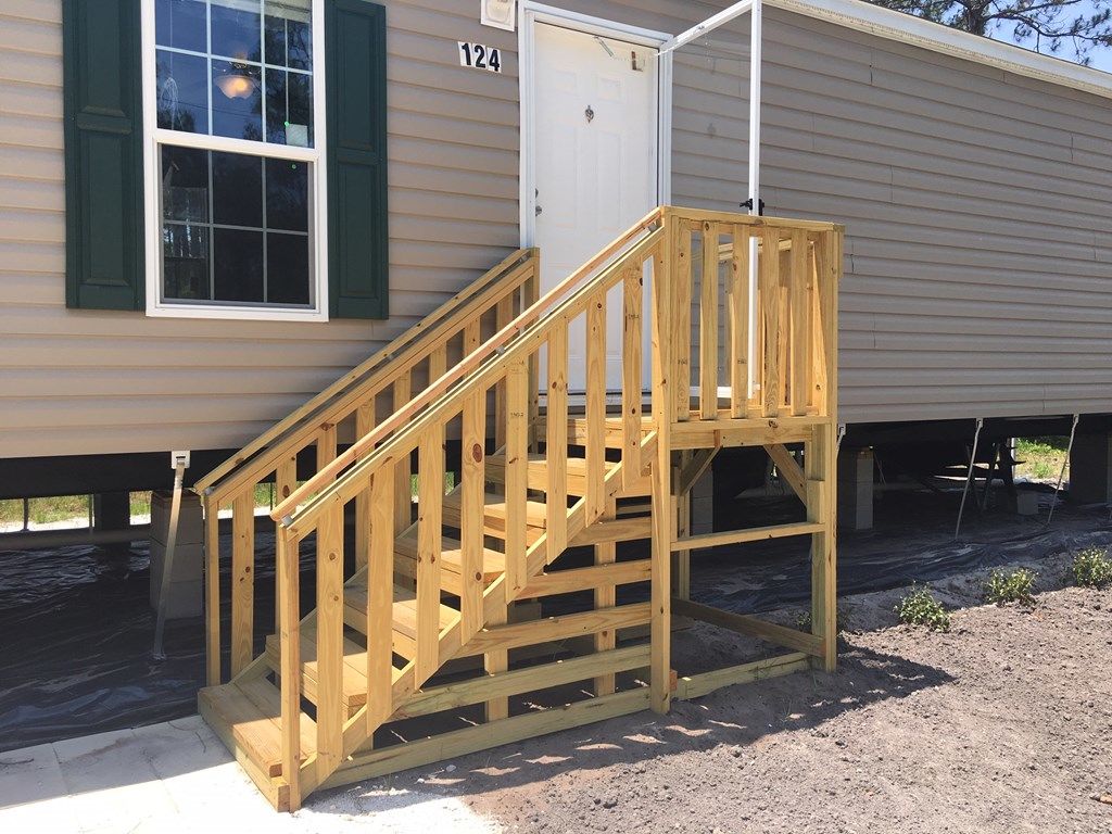 124 Cora Mae Rd, Carabelle, Fl $199,000 - Stairs , HD Wallpaper & Backgrounds