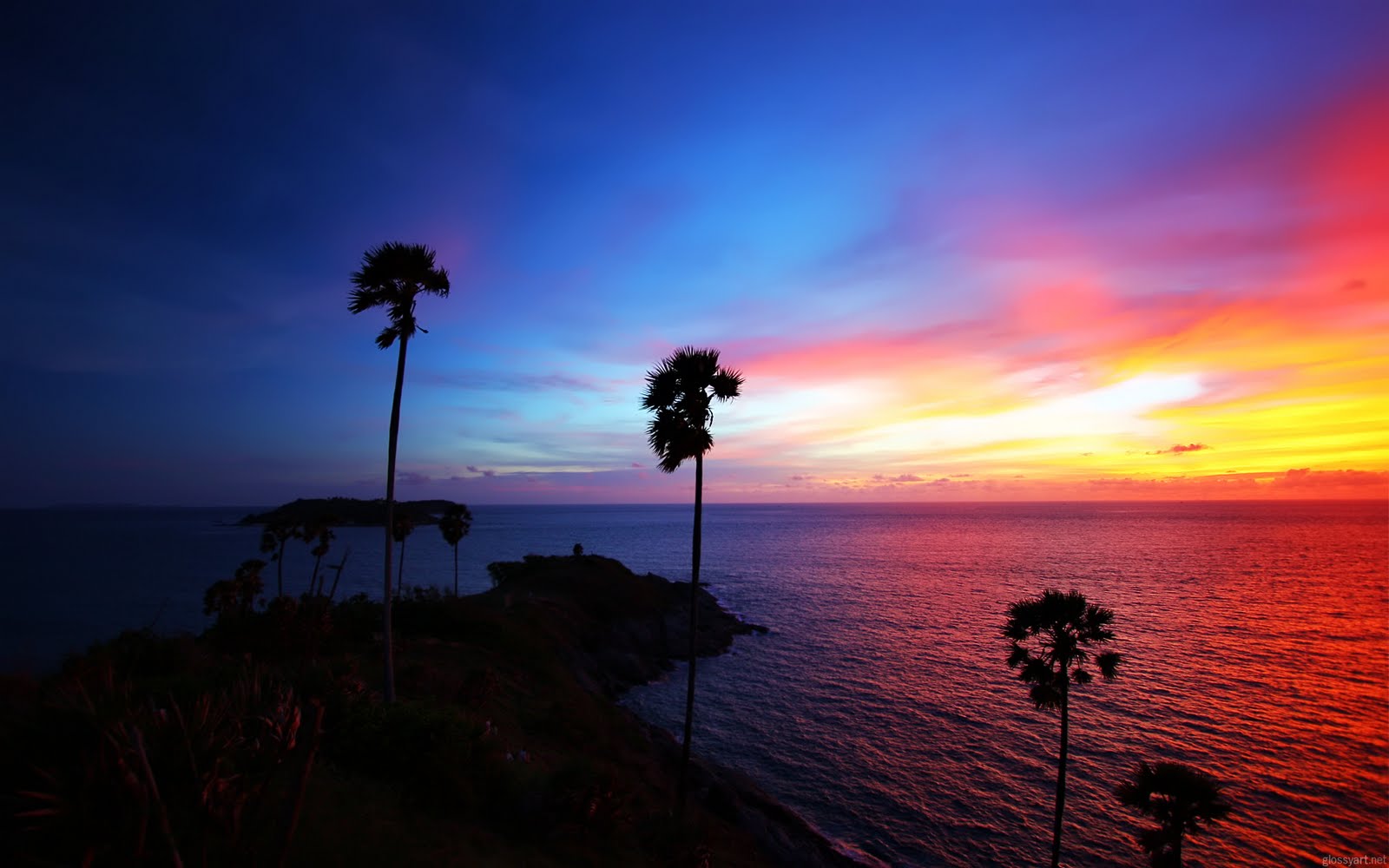 Stella Faulkner Thailand Wallpaper Hd - Blue To Yellow Sunset , HD Wallpaper & Backgrounds
