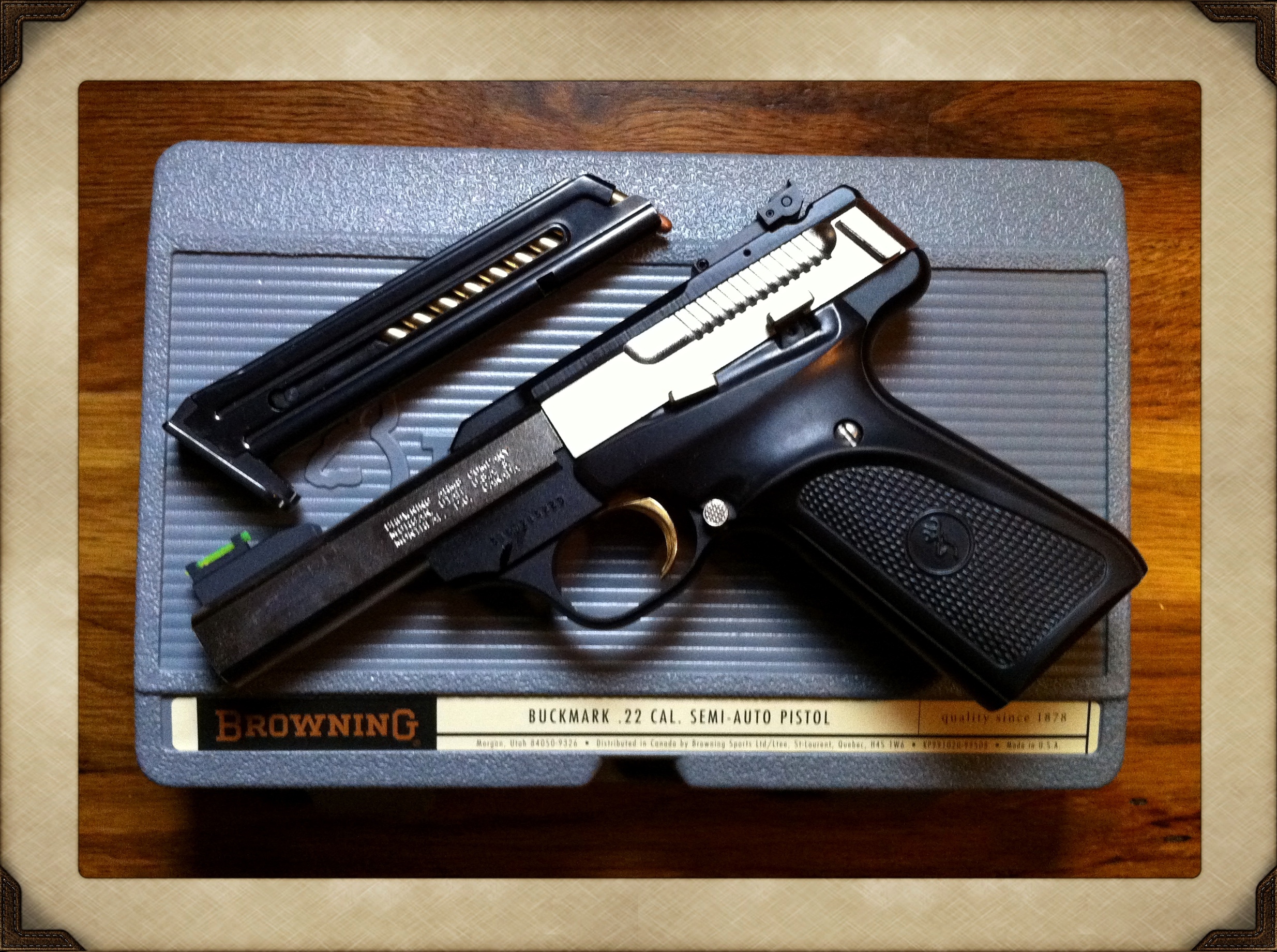 Browning Buckmark Iphone Wallpaper Traffic Club - Firearm , HD Wallpaper & Backgrounds