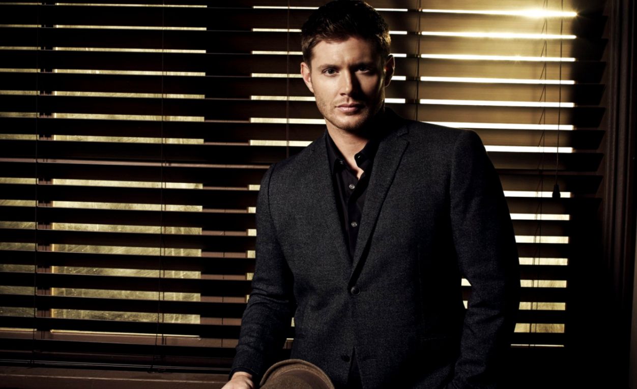 Wallpaper Hat Costume Actor Male The Series Supernatural - Jensen Ackles Photoshoot 2018 , HD Wallpaper & Backgrounds