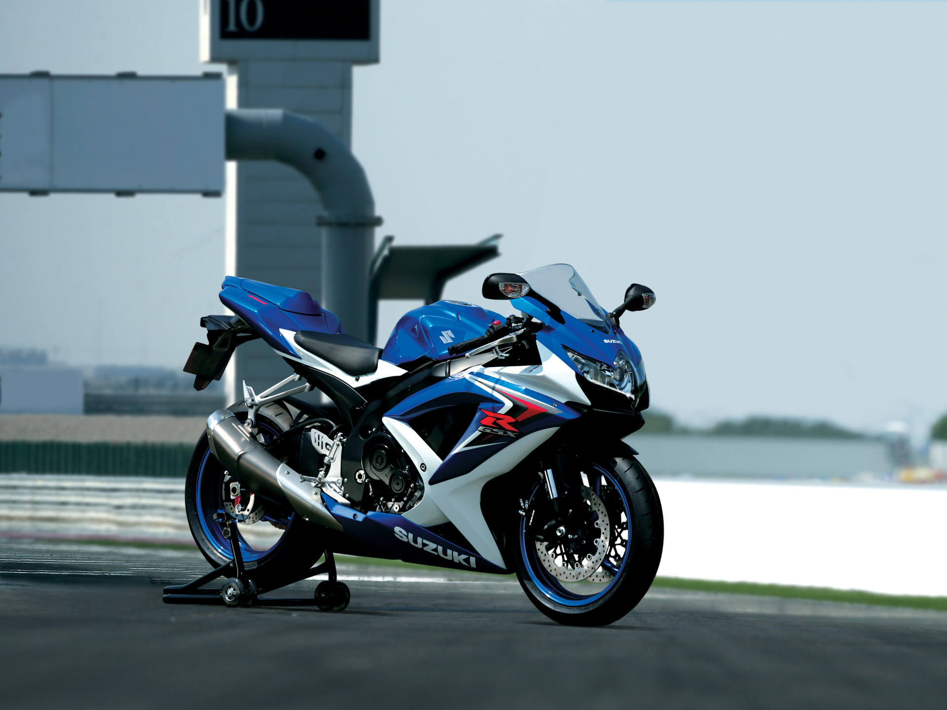 Suzuki Gixxer Bike Wallpaper , HD Wallpaper & Backgrounds