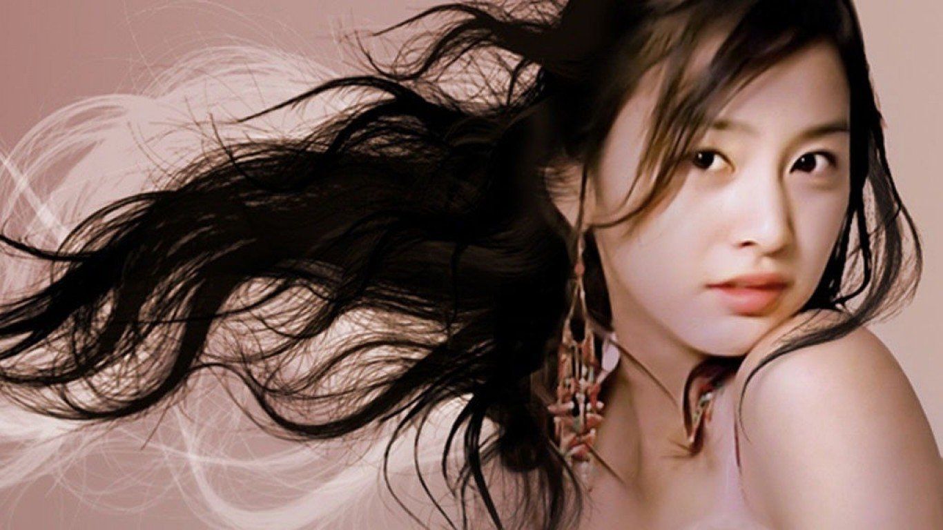 14 South Korea Hd Wallpapers - Kim Tae Hee , HD Wallpaper & Backgrounds