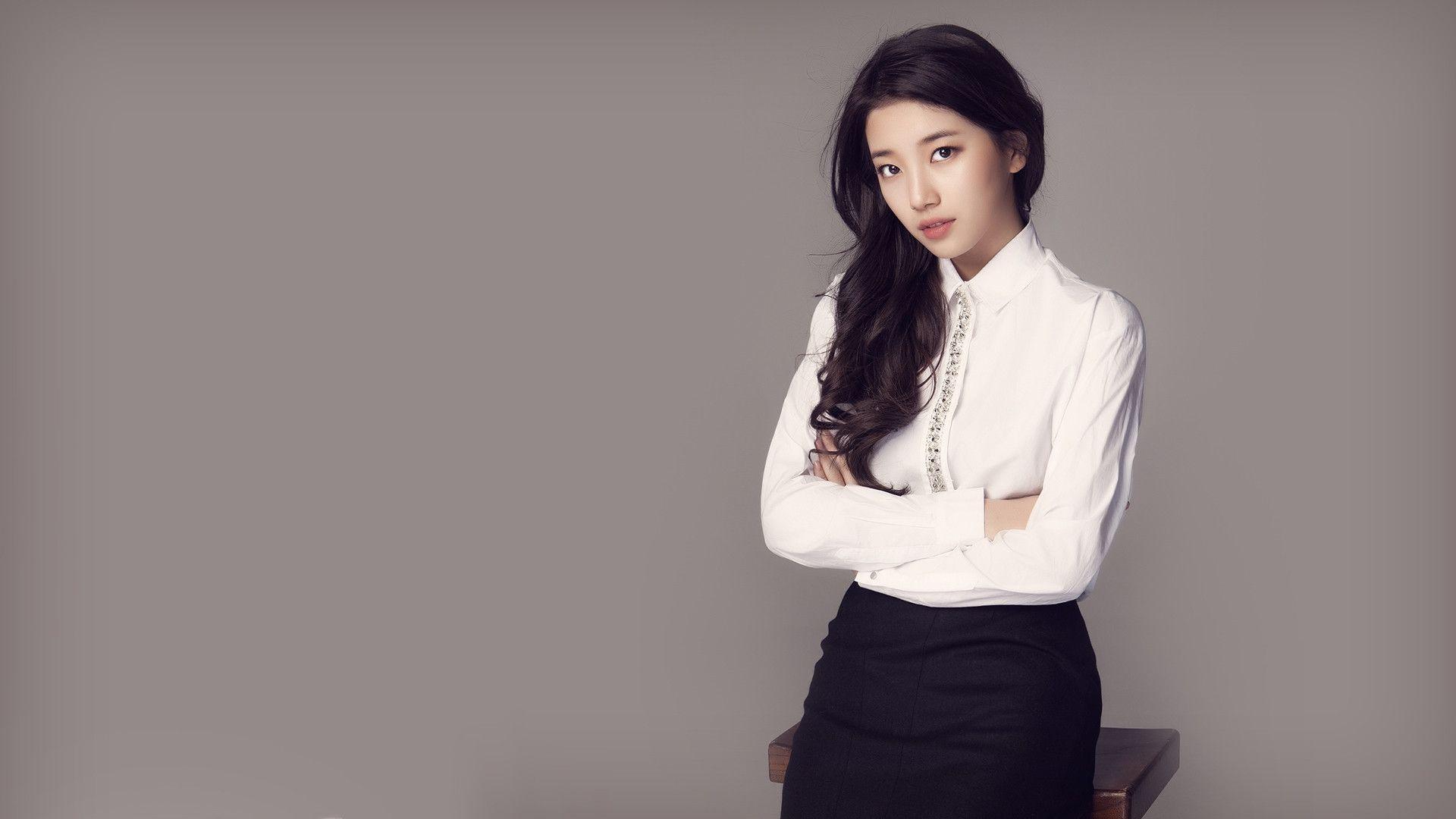 Suzy Wallpaper - Bae Suzy Wallpaper Hd , HD Wallpaper & Backgrounds