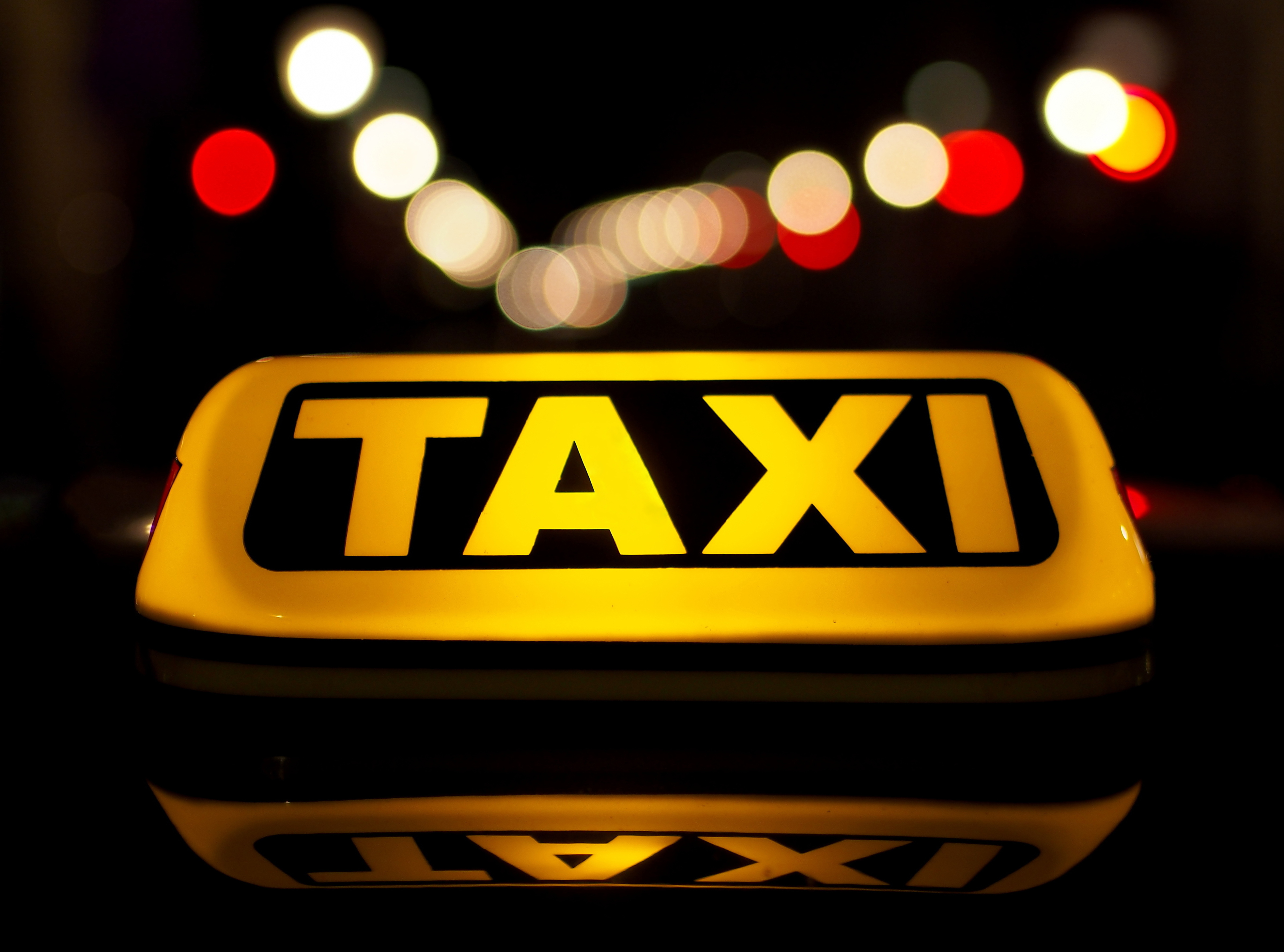 Taxi Image , HD Wallpaper & Backgrounds