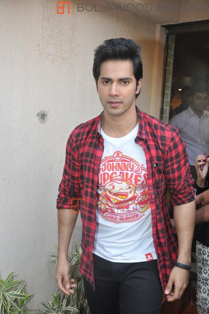 Main Tera Hero Movie Promotion Event - Varun Dhawan Hd Main Tera Hero , HD Wallpaper & Backgrounds