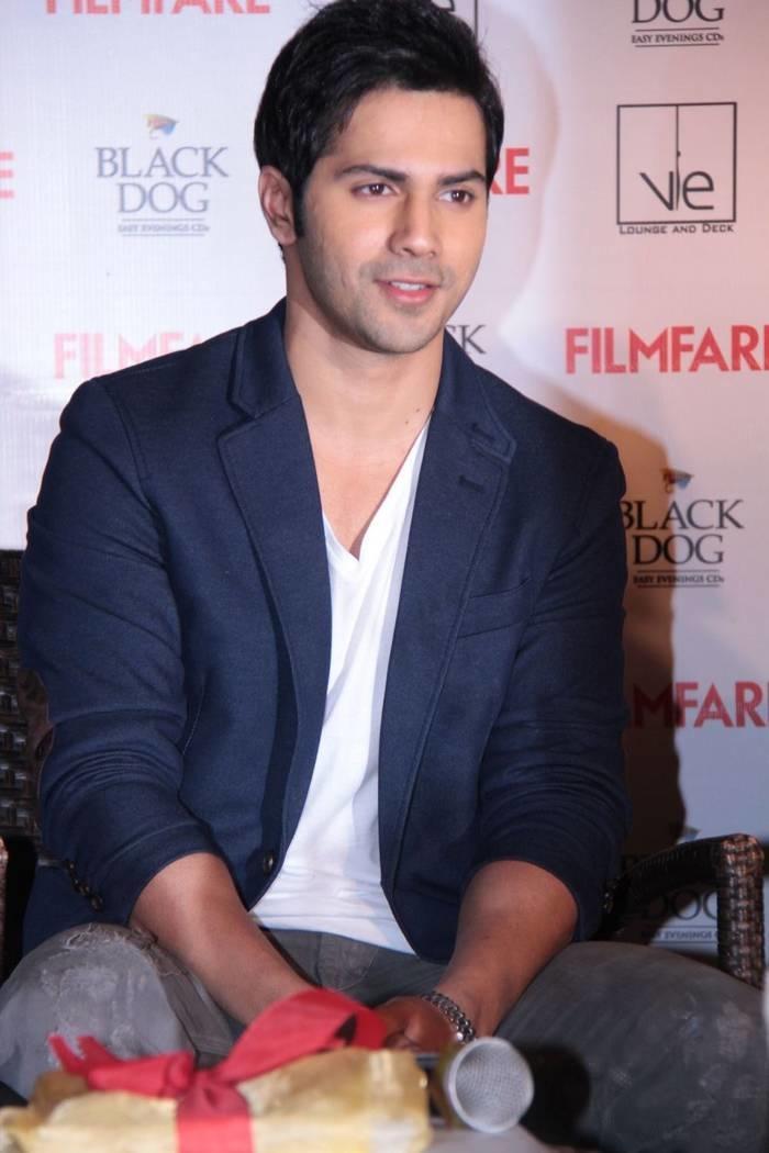 Varun Dhawan High Resolution Wallpapers From Main Tera - Varun Dhawan All Latest , HD Wallpaper & Backgrounds