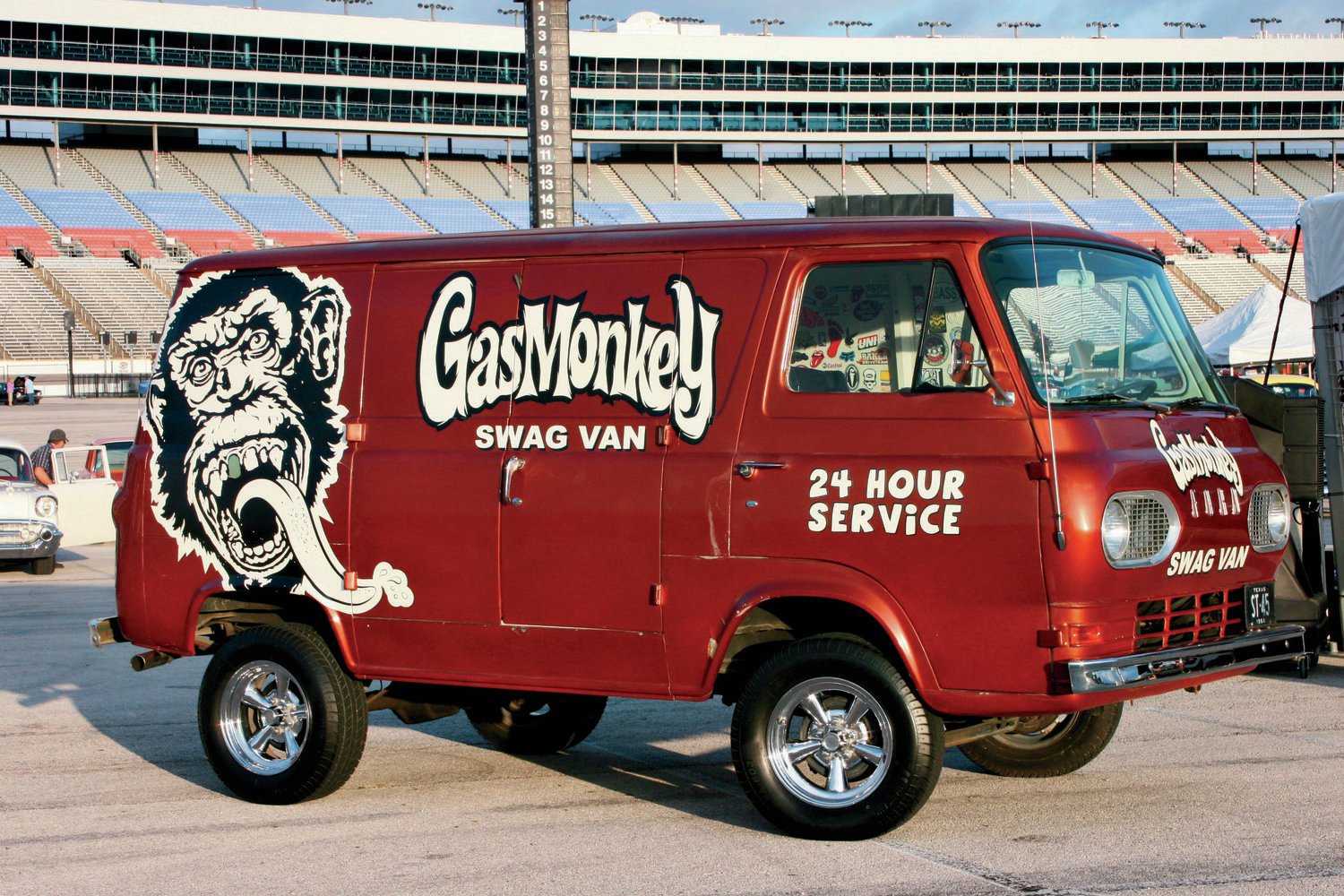 Gas Monkey Garage At Goodguys Car Interior Design Camo - Texas Motor Speedway , HD Wallpaper & Backgrounds