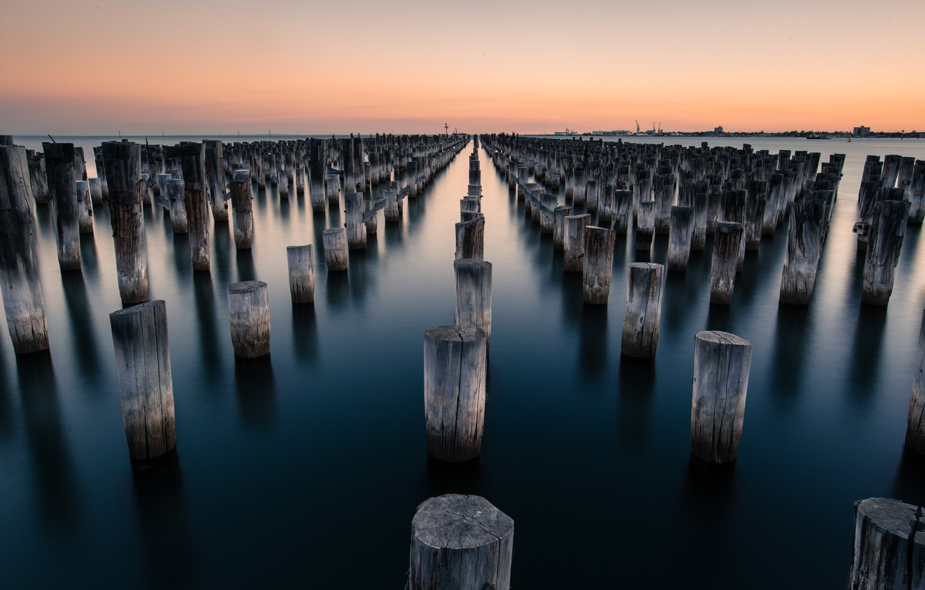 Photo Wallpaper Sky, Ocean, Wood, Water, Shore, Australia, - Pillars In The Water , HD Wallpaper & Backgrounds
