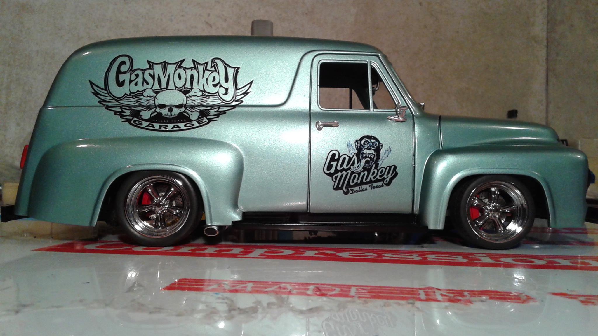 Монстр трак Gas Monkey