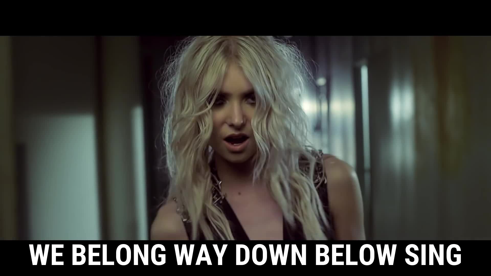 We Belong Way Down Below Sing / The Pretty Reckless - Blond , HD Wallpaper & Backgrounds