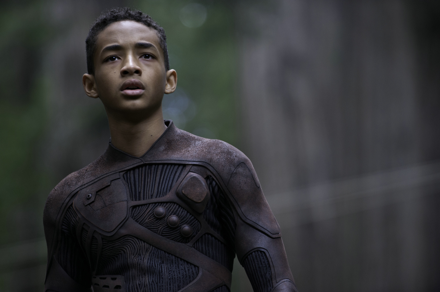 Image Source From This - Jaden Smith Movie After Earth , HD Wallpaper & Backgrounds