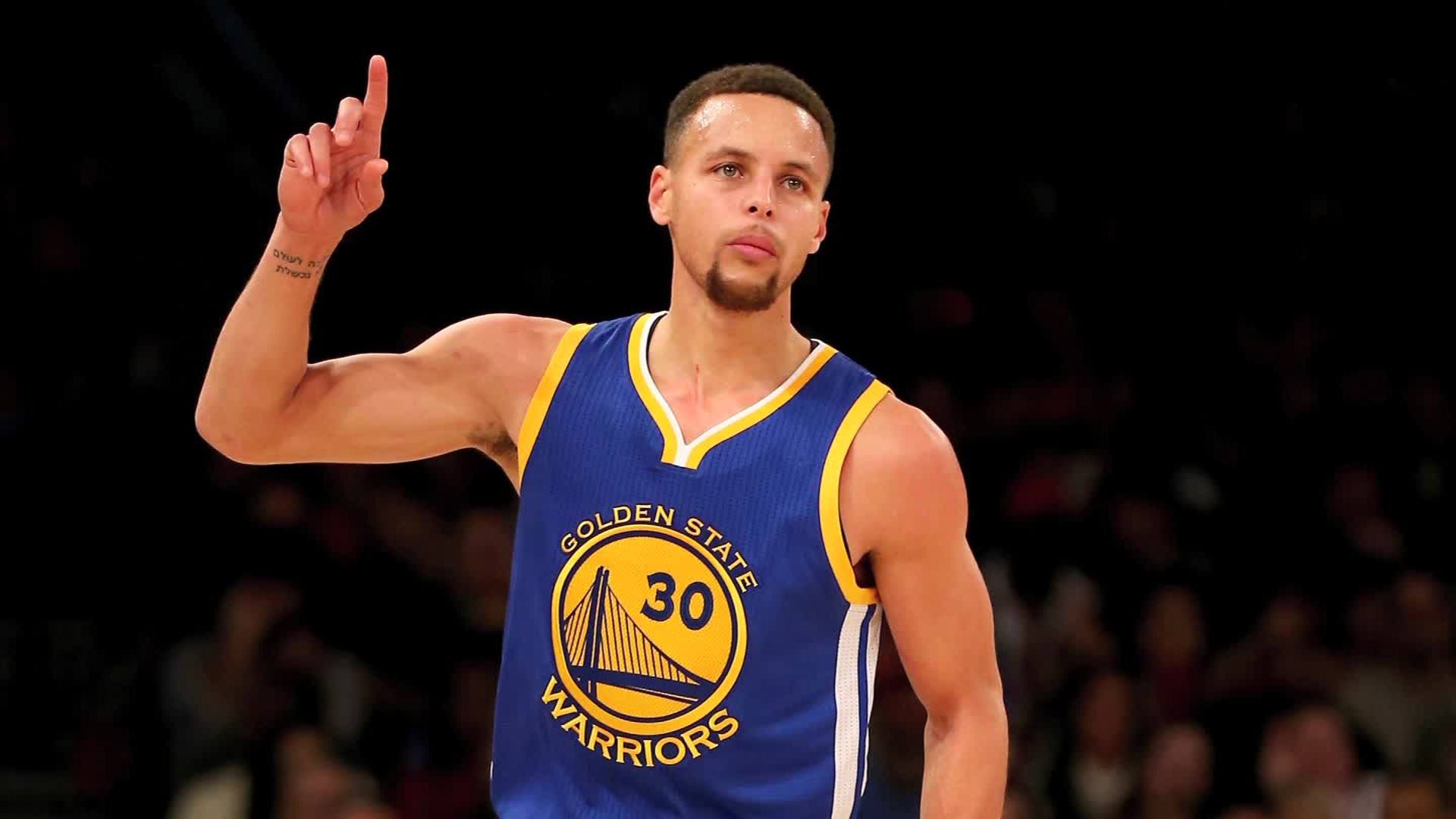 Why Steph Curry Is So Good At Basketball - Curry Basketball Player , HD Wallpaper & Backgrounds