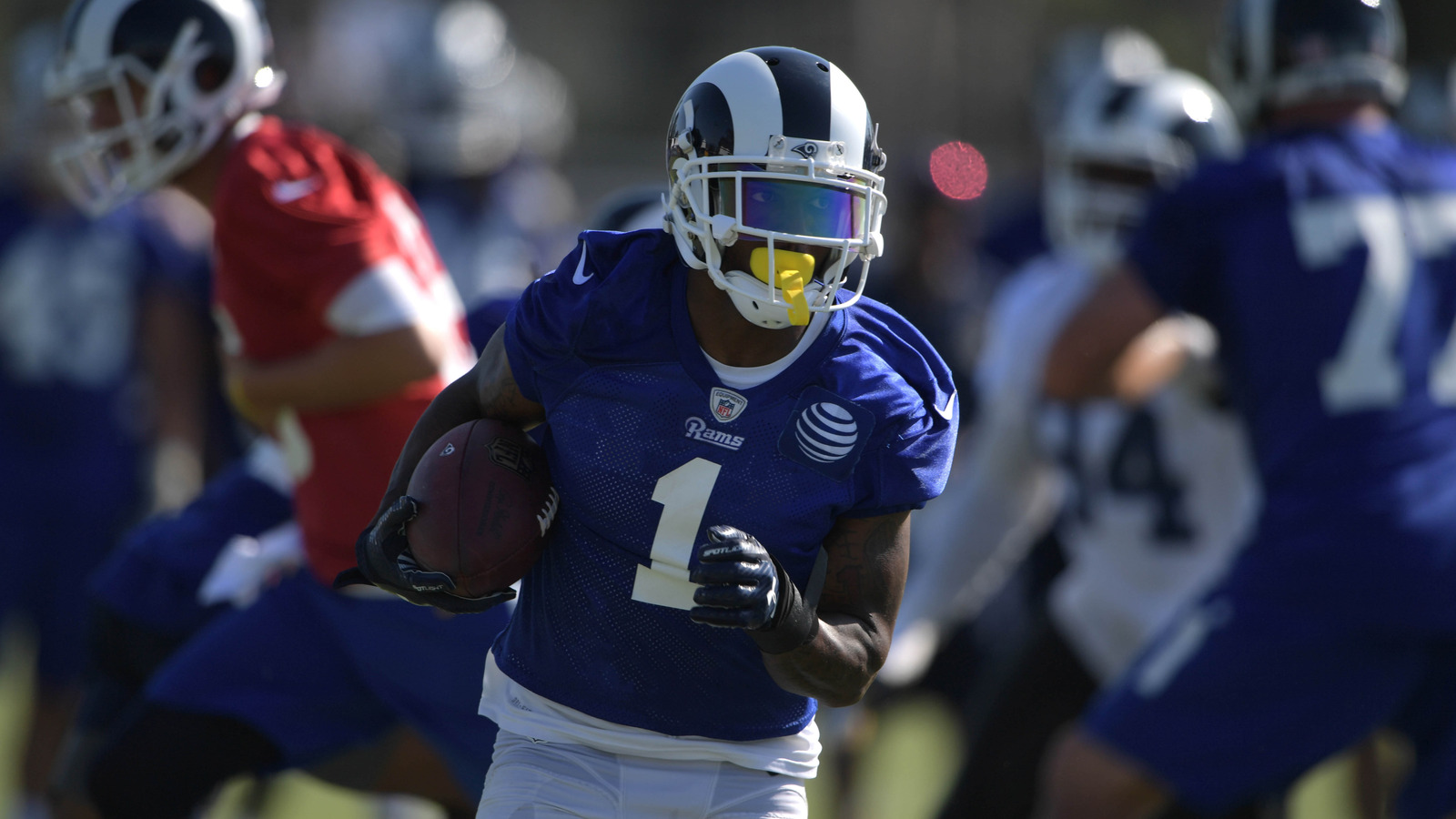 Tavon Austin's Future With Rams In Question After Watkins - Sprint Football , HD Wallpaper & Backgrounds