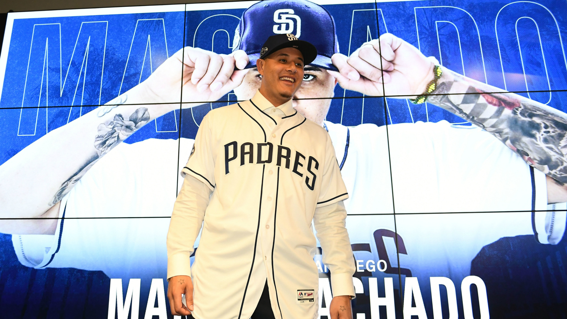 Manny Machado In Padres Uniform , HD Wallpaper & Backgrounds