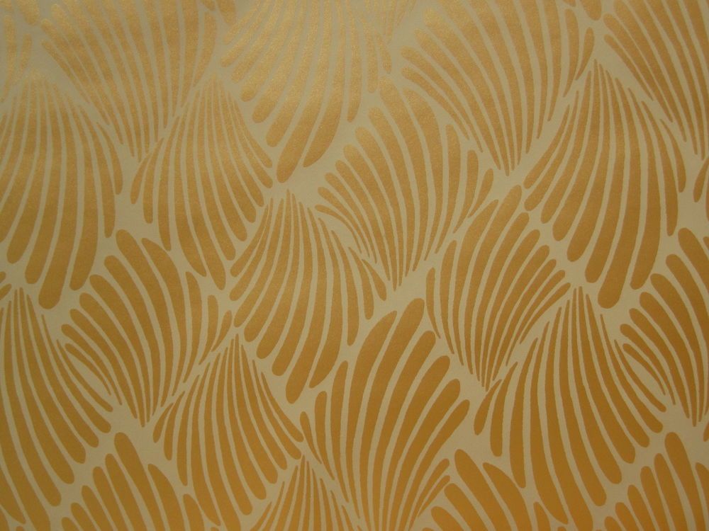 Tommy Bahama Gold Leaves On Silver Grey Wallpaper Double - Mandalay Bay , HD Wallpaper & Backgrounds