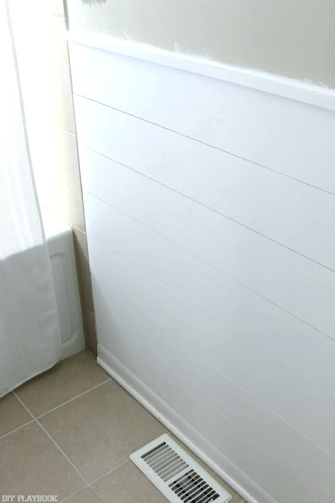 This White Wall Is A Beautiful Addition To Any Bathroom - Shiplap Halfway Up Wall , HD Wallpaper & Backgrounds