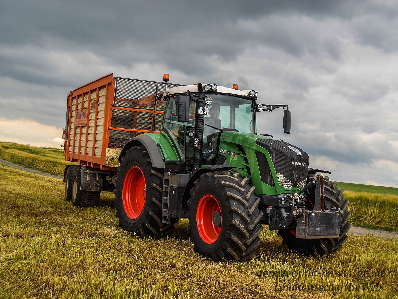 Herunterladen - Fendt Traktor , HD Wallpaper & Backgrounds